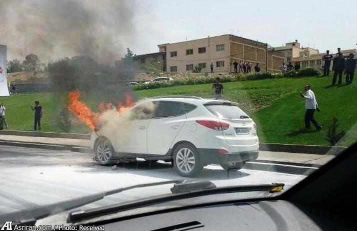 آتش گرفتن خودروی توسان در تهران (+عکس)