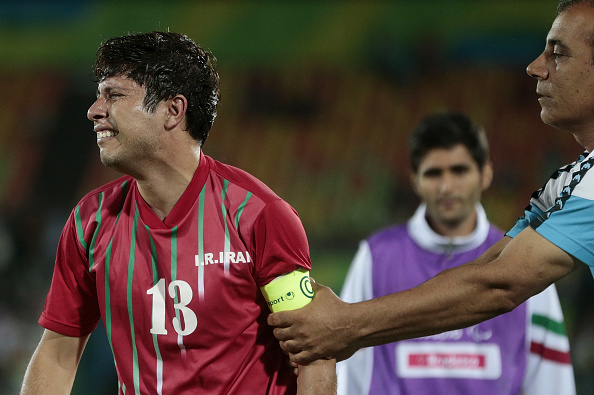 اشک و آه و حسرت برای از دست رفتن طلای فوتبال 7 نفره(+گزارش تصویری)