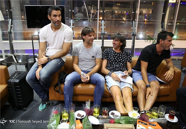 ستارگان اسبق بارسلونا و رئال مادرید در تهران (+عکس)