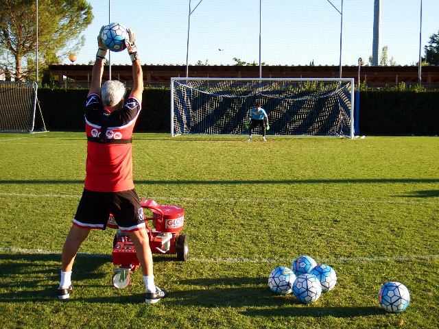 شاگردان کی روش برای قطر آماده می شوند(+عکس)