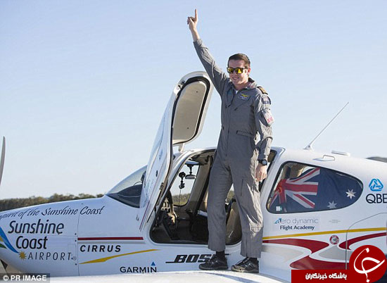 جوان‌ترین خلبان جهان را بشناسید (+عکس)