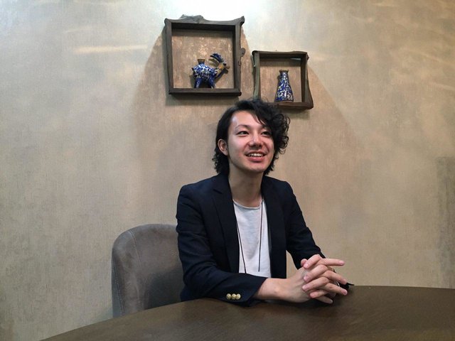 سفیری که با سنتور، ایران را به ژاپن معرفی میکند سفیری که با سنتور، ایران را به ژاپن معرفی میکند