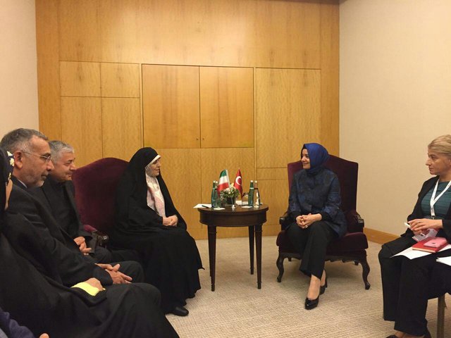 دیدار معاون روحانی با وزیر خانواده و امور اجتماعی ترکیه