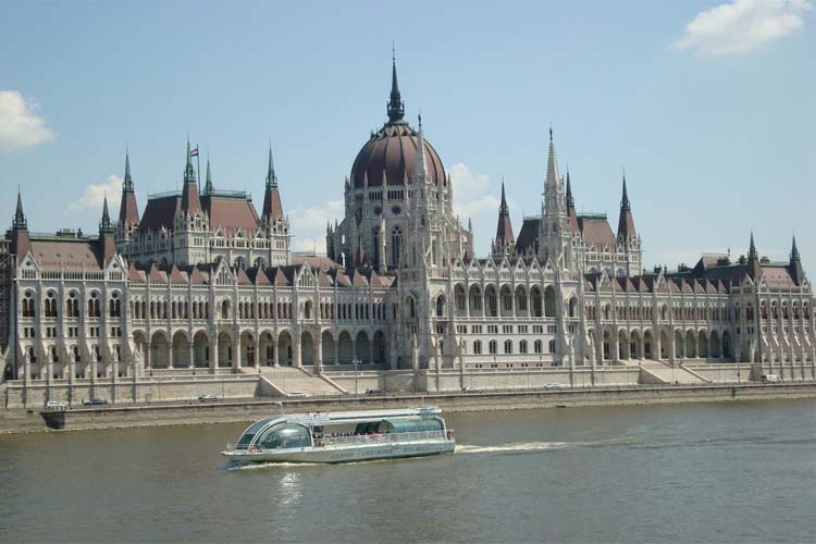 17 کشور زیبا برای سفرهای ارزان (+عکس)