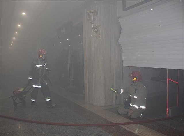 آتش‌سوزی در یک مجتمع تجاری در تهران