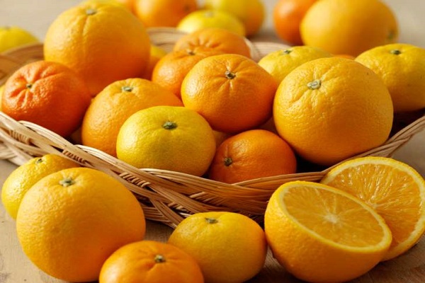 7 چیزی که پوست را پیر میکنند 7 چیزی که پوست را پیر میکنند