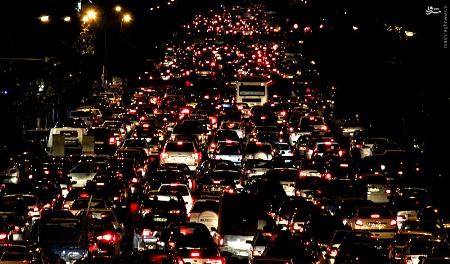 ترافیک سنگین در تهران همزمان با شب یلدا