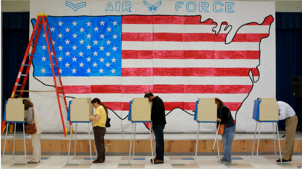 جمع آوری 5 میلیون امضا برای بازشماری آرای انتخابات آمریکا  / هیلاری 2 میلیون رای جلوتر است