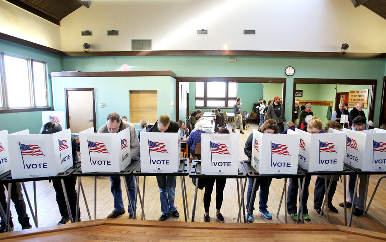 انتخابات آمریکا: احتمال بازشماری دوباره آرای سه ایالت