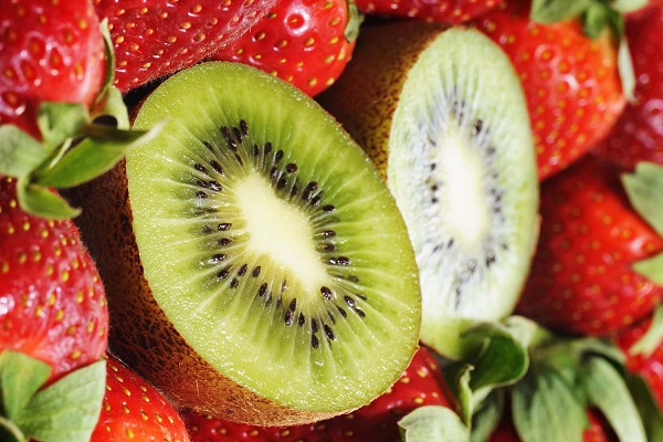 دندان و لثهای سالم با این ابرمواد غذایی دندان و لثهای سالم با این ابرمواد غذایی