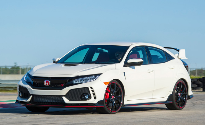 بهترین خودروهایی که در سال 2017 معرفی شدند بهترین خودروهایی که در سال 2017 معرفی شدند