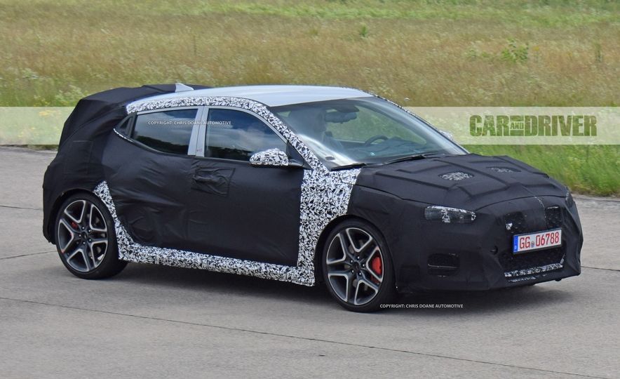 ولوستر 2019 هیوندایی هماهنگ با سبک زندگی هزاره سوم ولوستر 2019 هیوندایی هماهنگ با سبک زندگی هزاره سوم