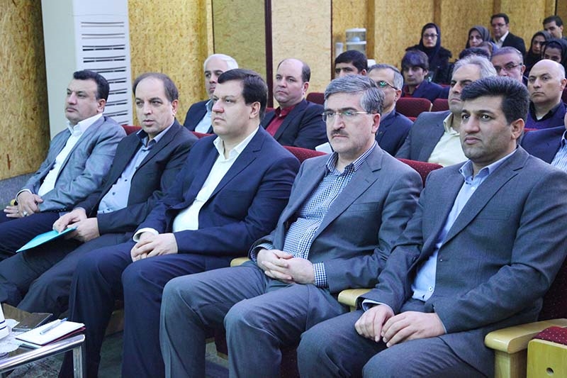 مدیرعامل بانک رفاه: مطالبات غیر جاری عارضه نظام بانکی است