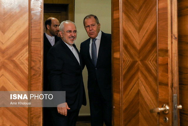 ظریف در دیدار با لاوروف: آمریکا سیاستهای مخربی را در پیش گرفته/ نیاز است هماهنگیهایی را انجام دهیم ظریف در دیدار با لاوروف: آمریکا سیاستهای مخربی را در پیش گرفته/ نیاز است هماهنگیهایی را انجام دهیم