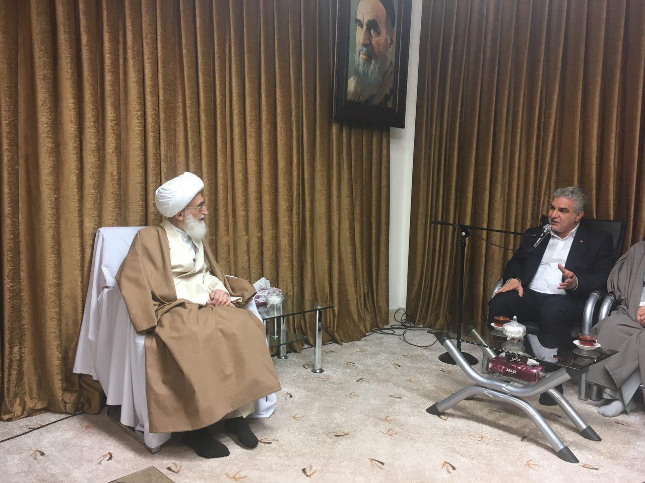 آیت الله نوری همدانی: فعالیت در حوزه خودروسازی خدمت بزرگی است آیت الله نوری همدانی: فعالیت در حوزه خودروسازی خدمت بزرگی است