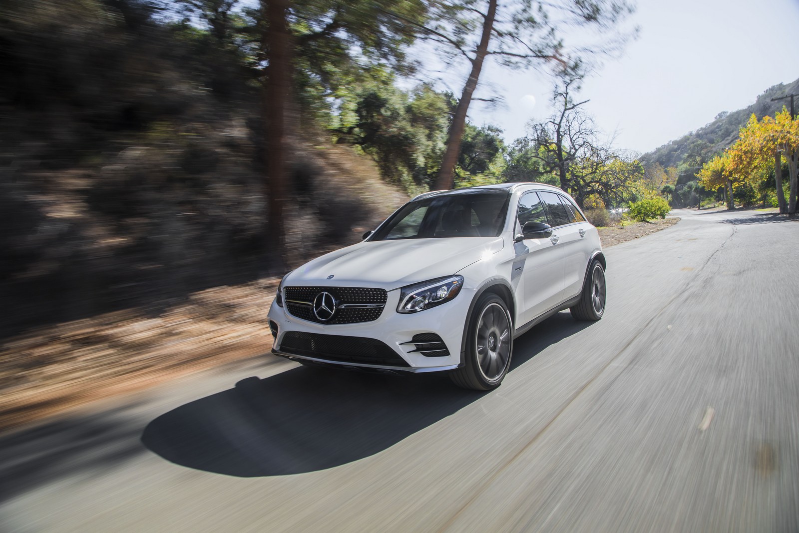 تاج لوکس‌سازی در آمریکا روی سر مرسدس بنز، ب‌ام‌و و لکسوس در مقام‌های بعدی