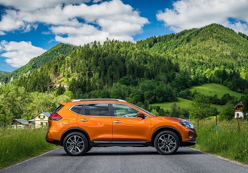 ایکس- تریل 2018 خودروی خوبی بود اگر در سال 2014 به سر می‌بردیم