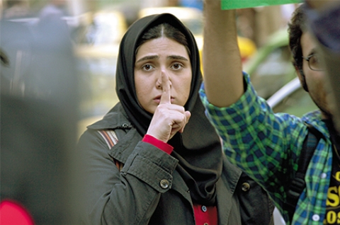 حذف سینماگران جوان و مستقل از جشنواره فجر امسال/ آه از این قاتل اهلی! حذف سینماگران جوان و مستقل از جشنواره فجر امسال/ آه از این قاتل اهلی!