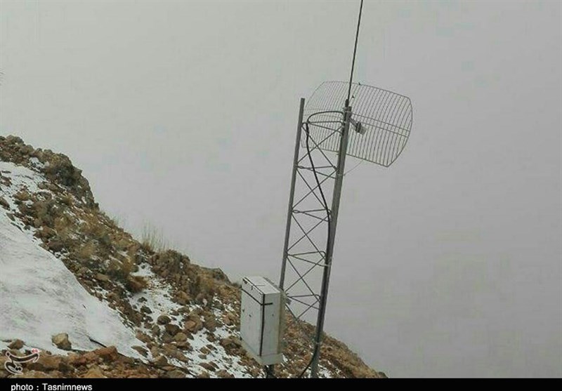 محاصره یک ماهه روستائیان الیگودرز در برف (+عکس)