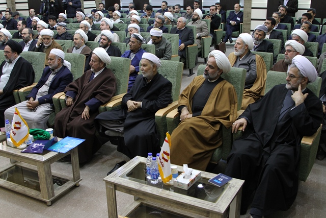 اولین شعبه نمونه بانکداری‌ اسلامی تحت نظارت علمای شیعه و سنی افتتاح شد