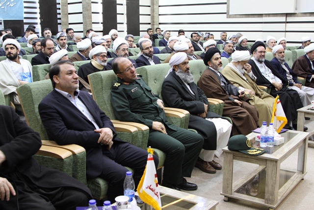 اولین شعبه نمونه بانکداری‌ اسلامی تحت نظارت علمای شیعه و سنی افتتاح شد