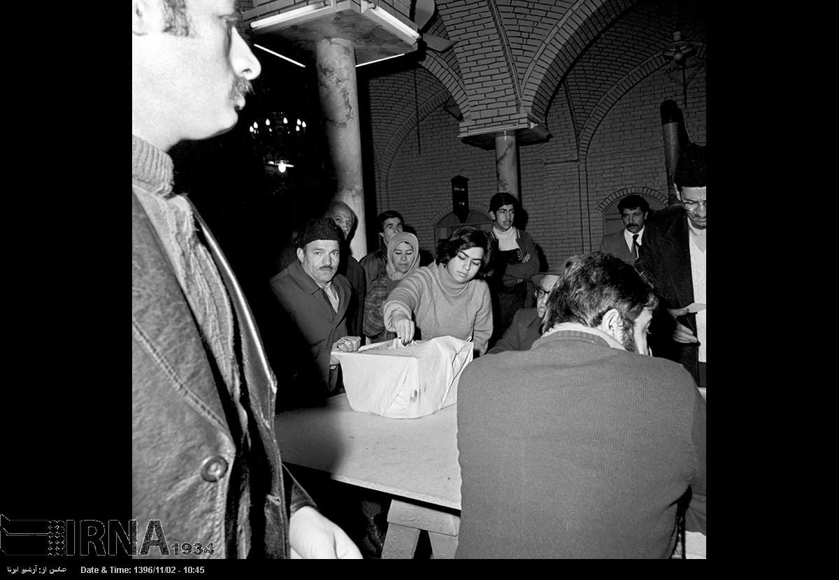 5 بهمن؛ اولین انتخاب مستقیم رییس کشور در تاریخ ایران 5 بهمن؛ اولین انتخاب مستقیم رییس کشور در تاریخ ایران