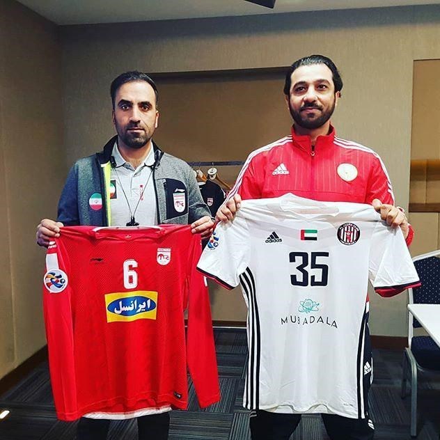 رونمایی از لباس تراکتورسازی و الجزیره برای بازی فردا (+عکس) رونمایی از لباس تراکتورسازی و الجزیره برای بازی فردا (+عکس)