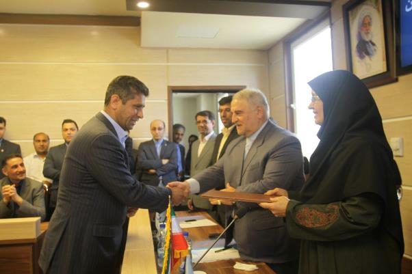 سازمان استاندارد: با برون‎سپاری فعالیت ها بیش از 100 هزار نیروی تخصصی با سازمان استاندارد همکاری می‎کنند