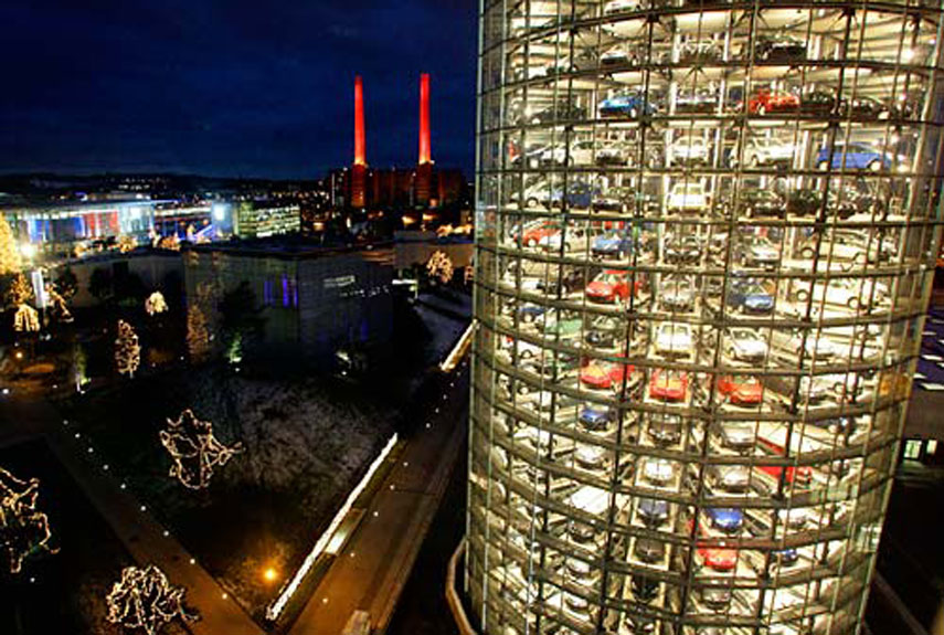 با پارک خودرو در این شهرها ورشکسته خواهید شد/ گرانترین فضای پارکینگ در شهرهای جهان را بشناسید با پارک خودرو در این شهرها ورشکسته خواهید شد/ گرانترین فضای پارکینگ در شهرهای جهان را بشناسید