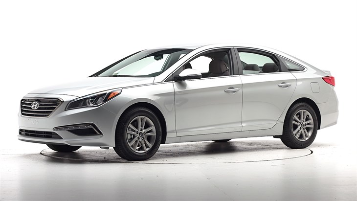 خودروهای سایز متوسط 2017 که موفق به اخذ بالاترین رتبه ایمنی از موسسه IHSS شدند خودروهای سایز متوسط 2017 که موفق به اخذ بالاترین رتبه ایمنی از موسسه IHSS شدند