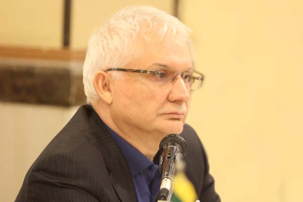 امضای قرارداد همکاری صندوق توسعه ملی با بانک ایران زمین