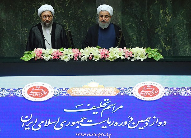 مراسم تحلیف روحانی/ غیبت احمدی نژاد/ رییس جمهور: ایران آغازگر نقض برجام نخواهد بود/ بیایید از «مادر مذاکرات» رونمایی کنیم/ آنان که قصد پاره کردن برجام را دارند بدانند با این کار طومار عمر سیاسی خود را پاره خواهند کرد