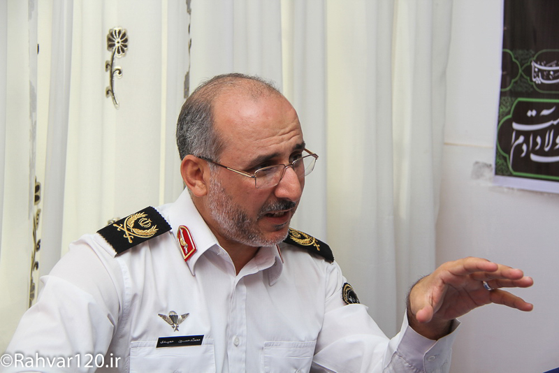 فرمانده پلیس راه :بستن کمربند ایمنی برای سرنشینان عقب خودروها در جاده الزامی است فرمانده پلیس راه :بستن کمربند ایمنی برای سرنشینان عقب خودروها در جاده الزامی است