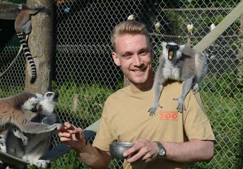جوان 24 ساله‌ای که باغ وحش دارد (عکس)