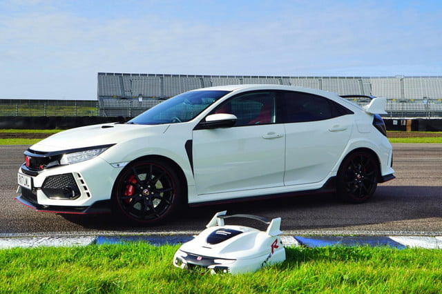 روبات چمنزنی هوندا با الهام از تایپ R روبات چمنزنی هوندا با الهام از تایپ R