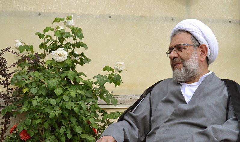 قدرت‌ا... علیخانی: روحانی سرنوشت رئیس دولت اصلاحات را نمی‌خواهد