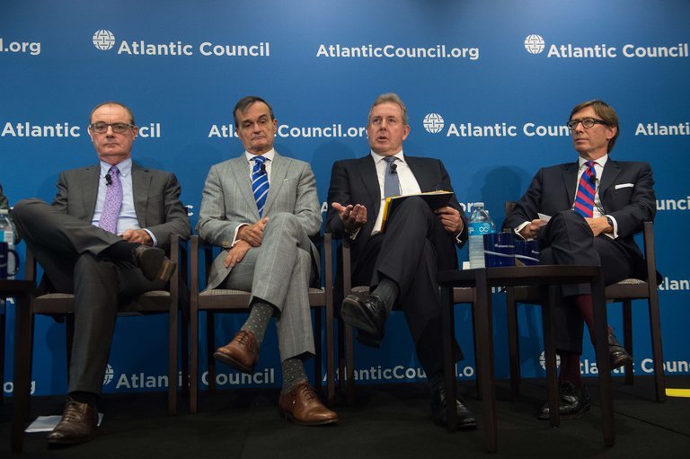 هشدار سفرای اروپایی به ترامپ: برجام را حفظ کنید