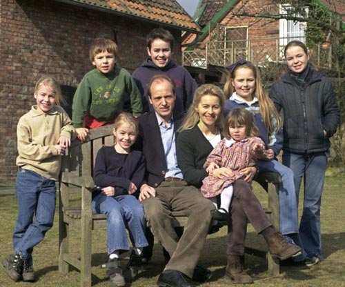 مادر 7 فرزند فرمانده‌کل‌ارتش آلمان شد (عکس)