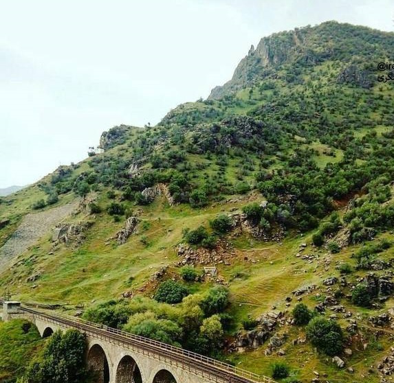 پل راه‌آهن بیشه لرستان (عکس)