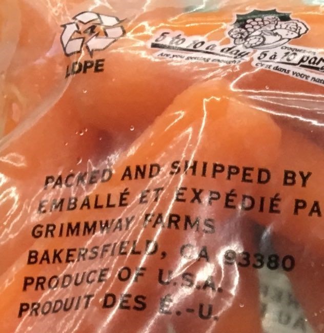 جمع آوری «هویج آمریکایی ۹۰ هزار تومانی» از فروشگاه شهروند (+عکس) جمع آوری «هویج آمریکایی ۹۰ هزار تومانی» از فروشگاه شهروند (+عکس)