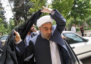 درباره ذوق زدگی کیهان و محافظه کاران از انتقادات علیه روحانی