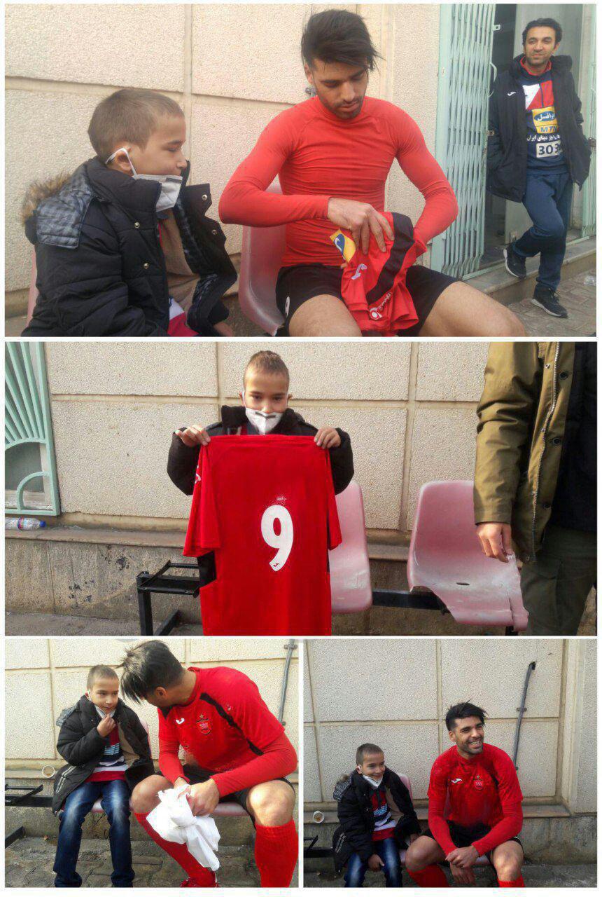 هدیه مهدی طارمی به یک کودک بیمار (عکس)