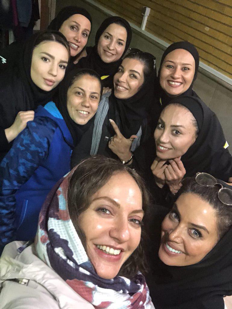 حضور مهناز افشار در بازی تیم فوتسال بانوان ایران و اوکراین (+عکس)