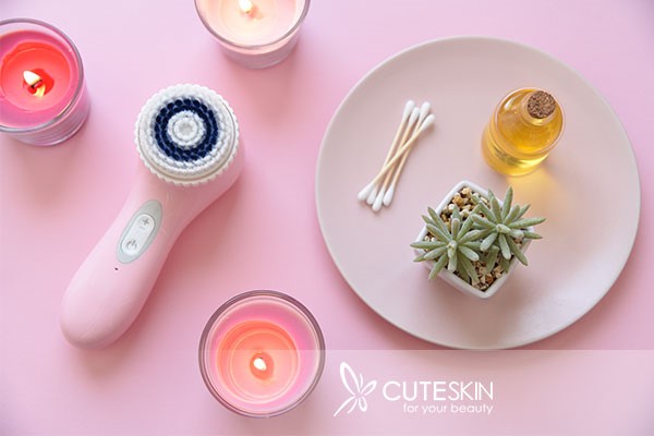 چرا شستشو با دستگاه فیس براش موثرتر از شستشوی دستی است؟ چرا شستشو با دستگاه فیس براش موثرتر از شستشوی دستی است؟