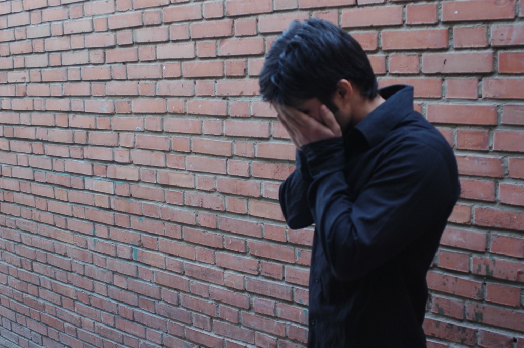 دستگیری کلاهبردار 100 میلیارد تومانی (+عکس) دستگیری کلاهبردار 100 میلیارد تومانی (+عکس)