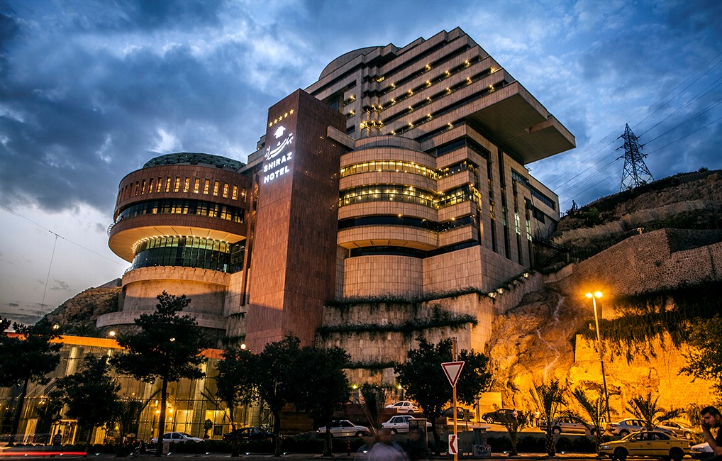 ارائه تخفیف برای رزرو اینترنتی بهترین هتلهای شیراز ارائه تخفیف برای رزرو اینترنتی بهترین هتلهای شیراز