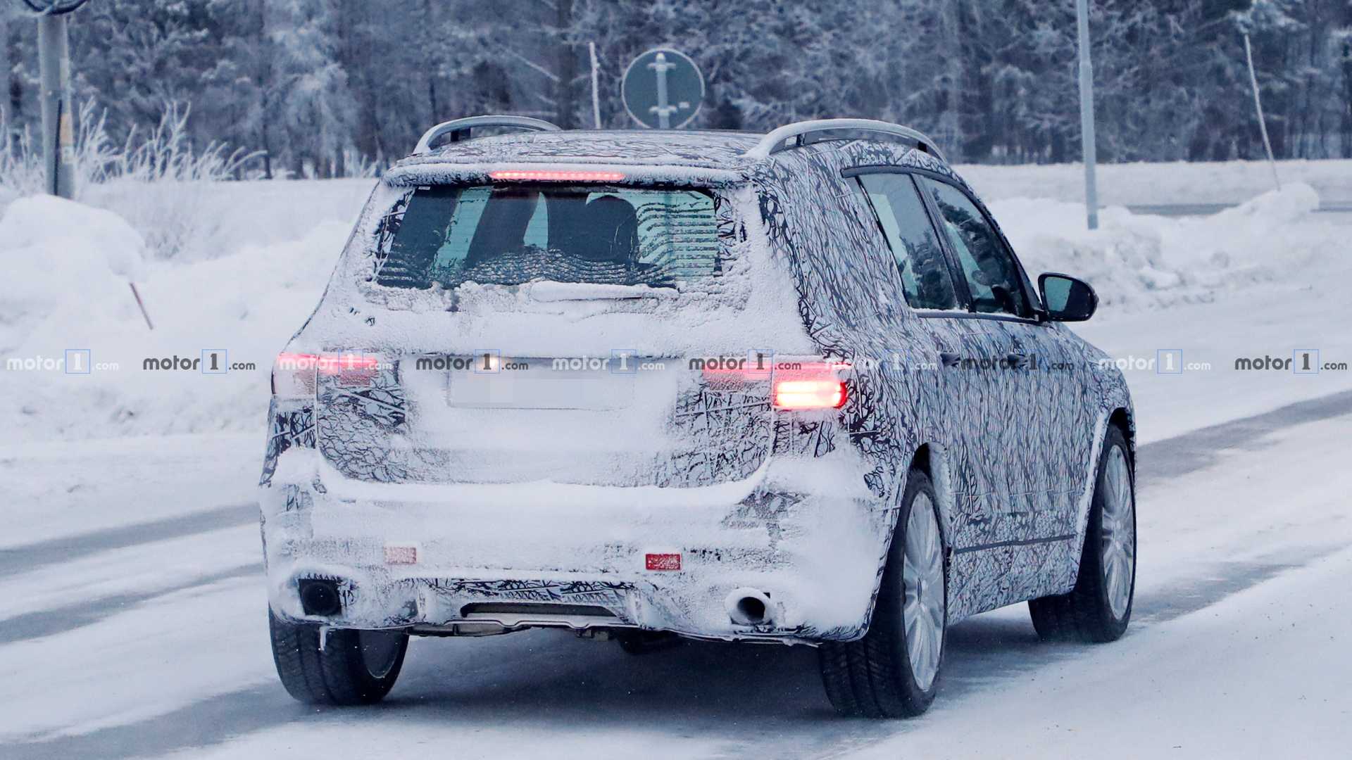 ظاهر سرد و عملکرد گرم بنز GBL 2020 ظاهر سرد و عملکرد گرم بنز GBL 2020