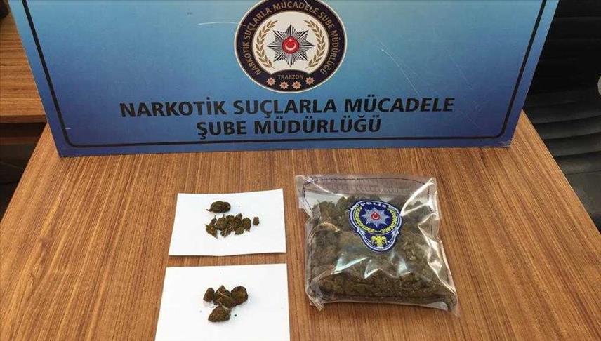 کشف مواد مخدر در یک خودروی پلاک ایران در ترکیه کشف مواد مخدر در یک خودروی پلاک ایران در ترکیه