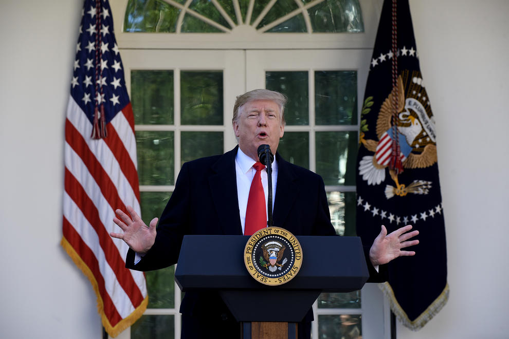 بازگشایی موقت دولت فدرال آمریکا/ چرا ترامپ عقب‌نشینی کرد؟