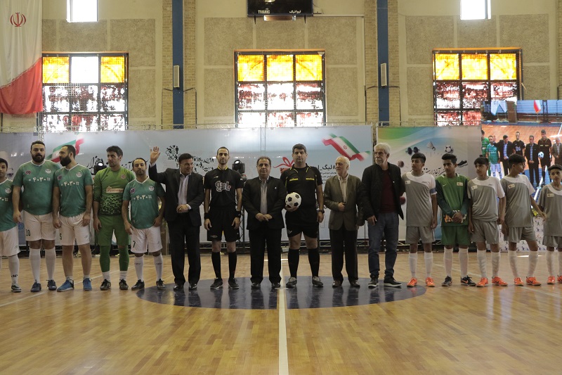 ارسال 100 هزار قلم کالای ورزشی به مناطق محروم ارسال 100 هزار قلم کالای ورزشی به مناطق محروم